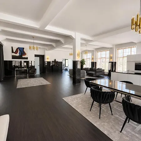 White House - Loft Sky